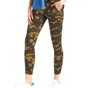 V.I.P Camouflage Straight Jeans